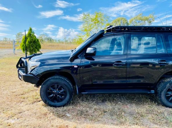 Toyota Landcruiser 200 Series 4" DUAL Short Entry Snorkels