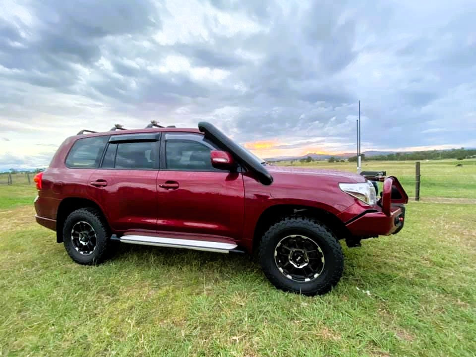 Toyota Landcruiser 200 Series Original 5" Short Entry Snorkel