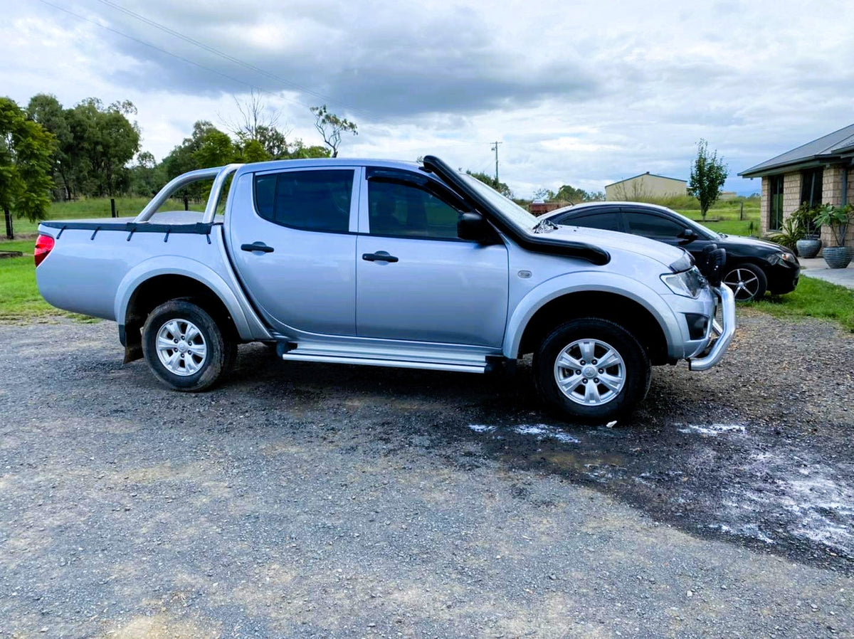 Mitsubishi Triton MN/ML 4" Mid Entry Snorkel