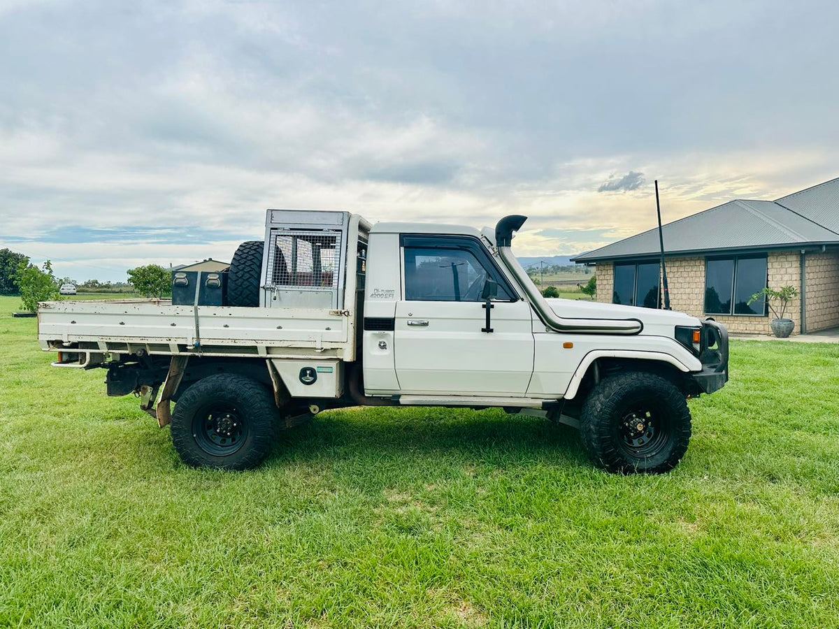Toyota Landcruiser HDJ 79 Series 4" Snorkel with Ram Head