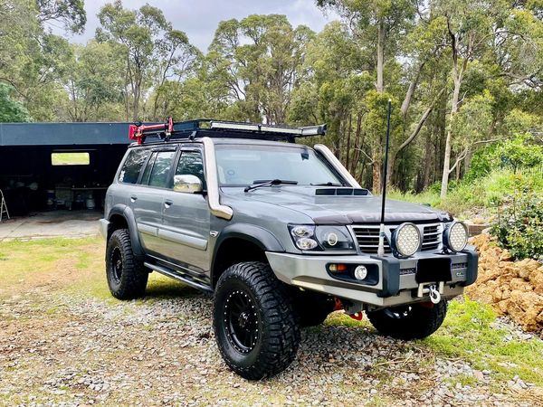 Nissan Patrol GU S1-4 (ZD30/TD42) 4" DUAL Cover up/Rounded Guard Entry Snorkels