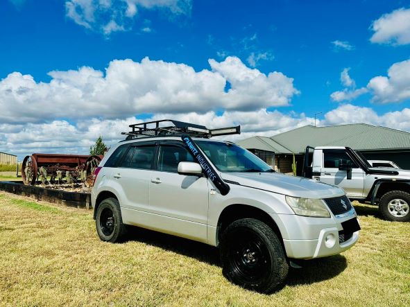 Suzuki Grand Vitara 4" Short Entry Snorkel