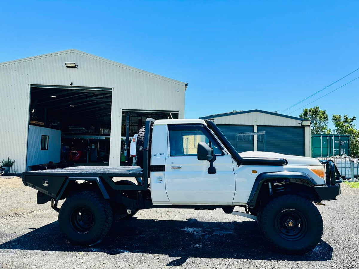 Toyota Landcruiser (2007-2023) VDJ V8 70 Series 4" Snorkel