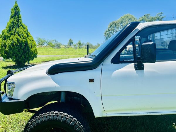 Toyota Hilux N50 4" Passenger Side Snorkel