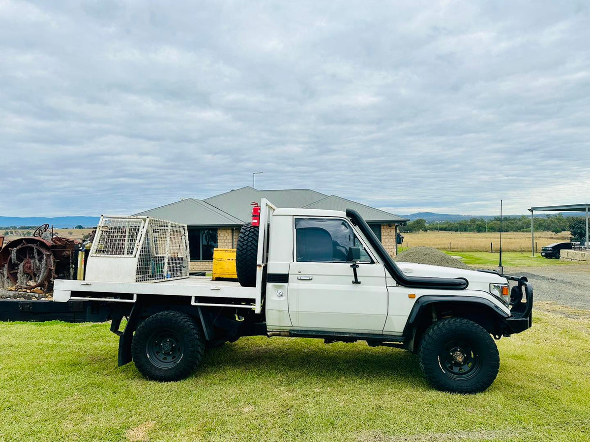 Toyota Landcruiser HDJ 79 Series 4" Snorkel