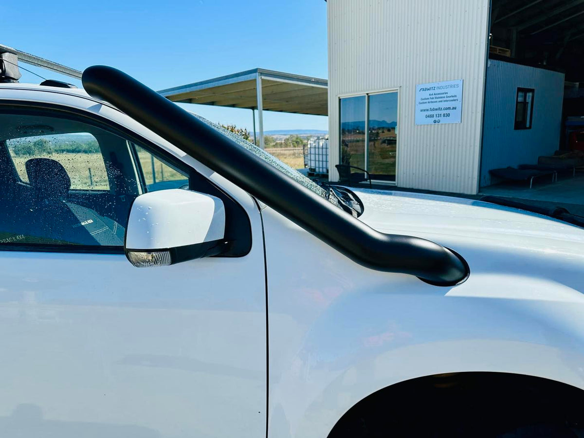 Isuzu Dmax/Mux (2012-2016*) Pre DPF Mid Entry Snorkel & Clear Top Airbox Package
