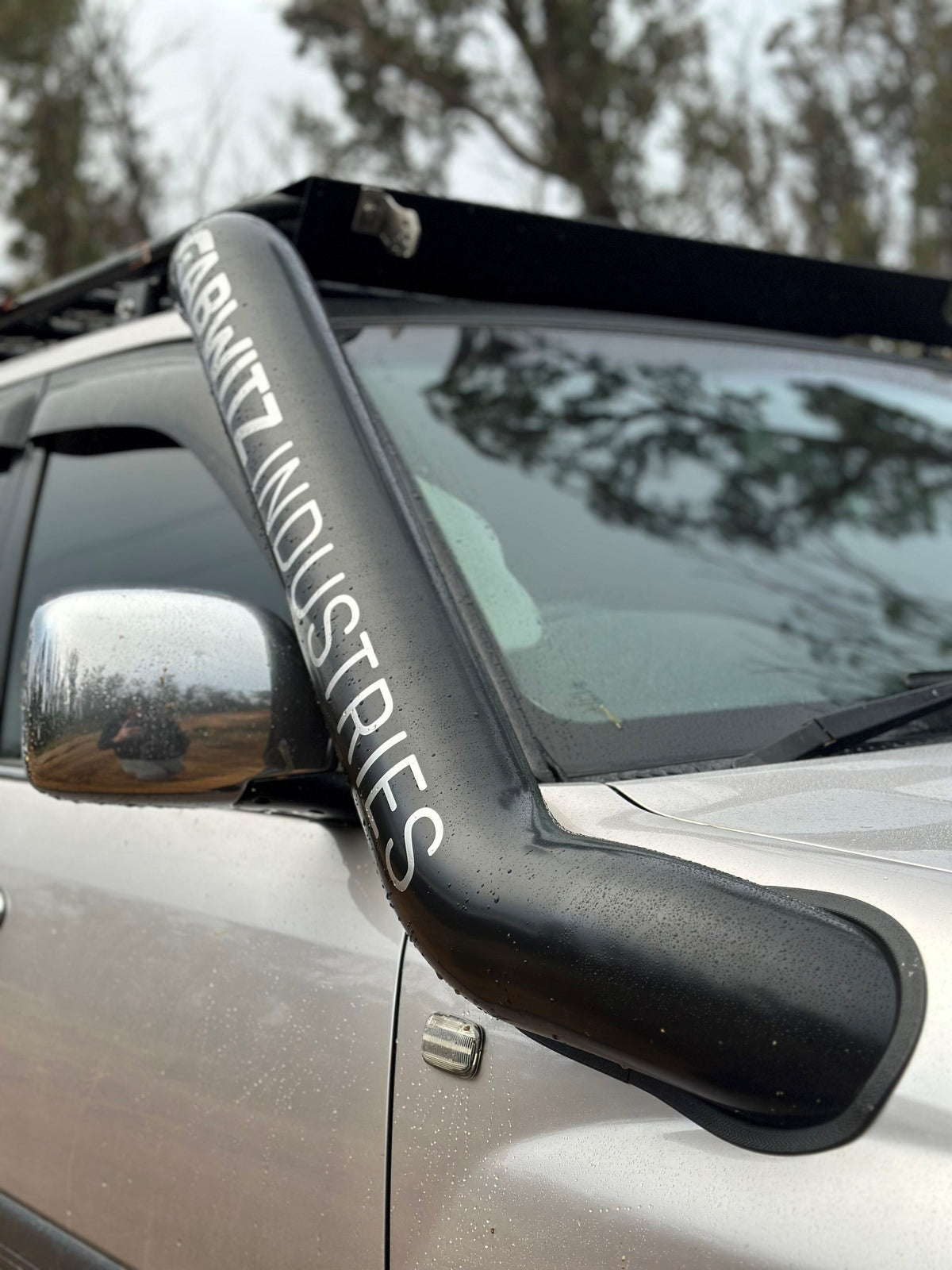 Toyota LandCruiser 100/105 Series 5" Mid Entry Snorkel