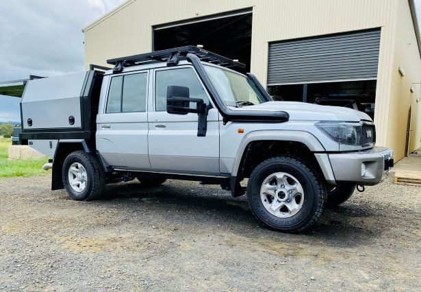Toyota Landcruiser (2007-2023) VDJ V8 70 Series 4" DUAL Snorkels
