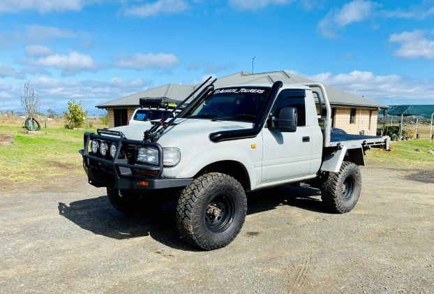 Toyota Landcruiser 80 Series 4" DUAL Long Entry Snorkels