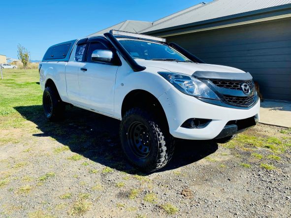 Mazda BT50 (2012-2020) 4" DUAL Mid Entry Snorkels