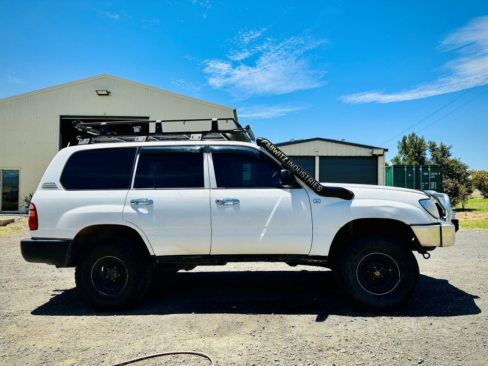 Toyota Landcruiser 100/105 Series 4" Rounded Guard Entry Snorkel