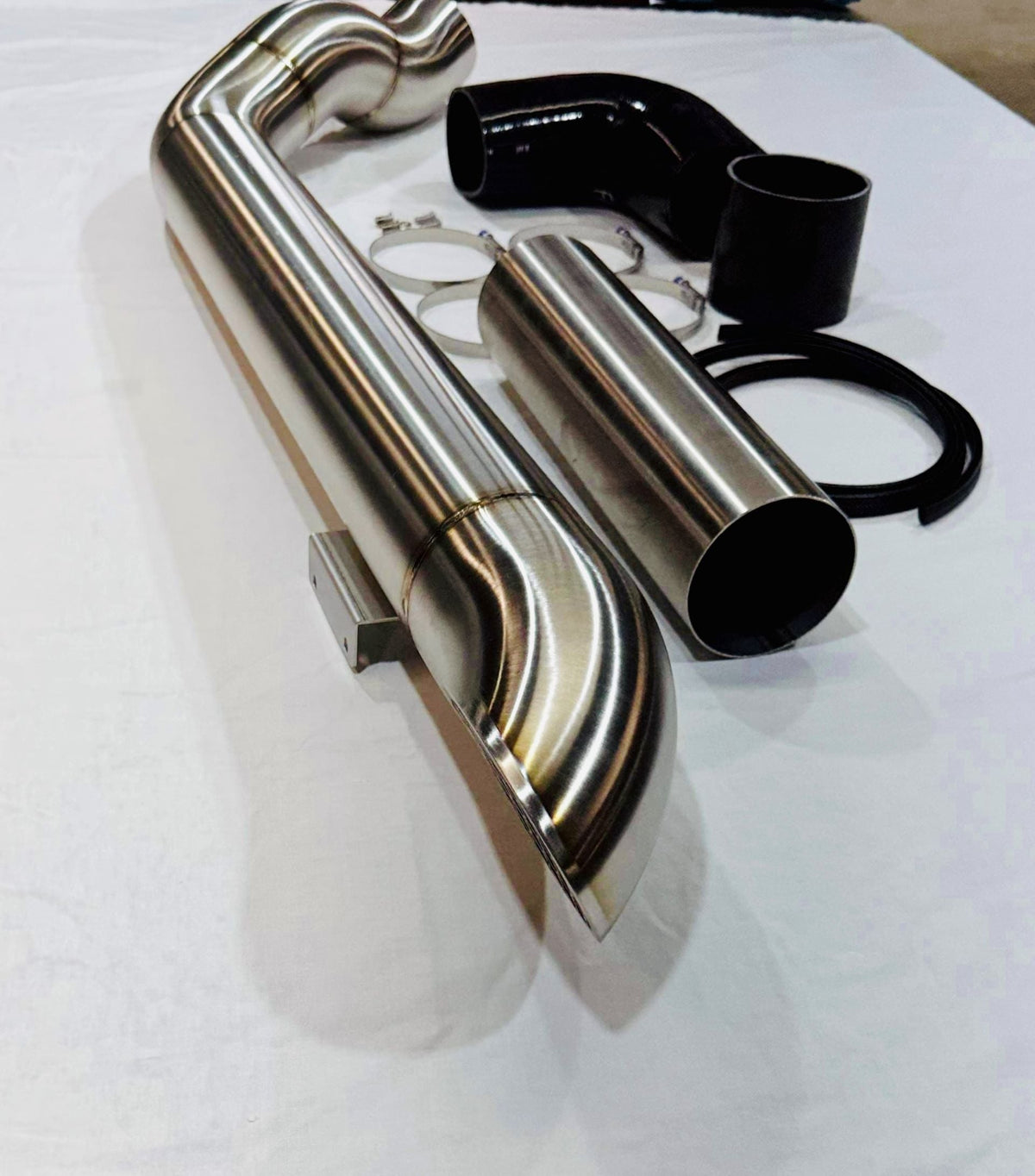 ENTRY LEVEL Nissan Patrol GU S1-4 TB45/TB48 Petrol - 4" Cover Up/Rounded Guard Entry Snorkel