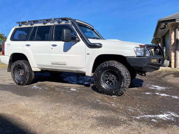 Nissan Patrol GU S1-4 (ZD30/TD42) 4" DUAL Cover up/Rounded Guard Entry Snorkels