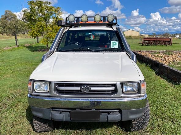 Toyota Hilux N60 3RZ 3.4 V6 (1997-2004) PETROL D/Side 4" DUAL Snorkels