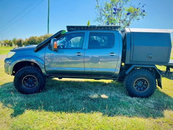 Toyota Hilux N70 (2005-2014) 4" DUAL Short Entry Snorkels