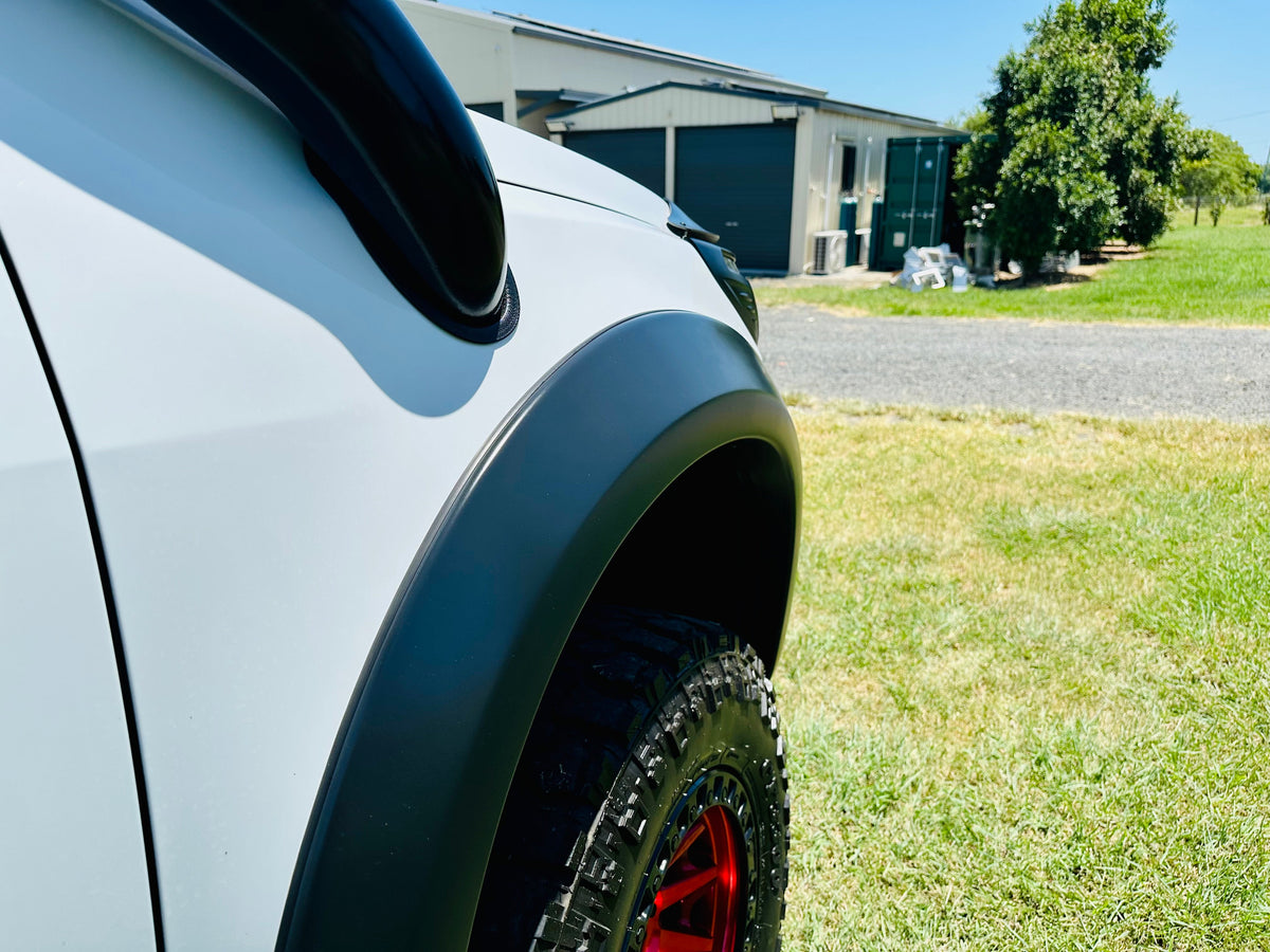 Holden Colorado RG Standard Entry Snorkel & Clear Top Airbox Package