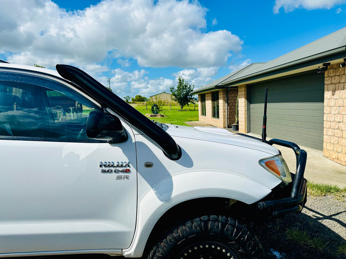Toyota Hilux N70 (2005-2014) Short Entry Snorkel & Clear Top Airbox Package
