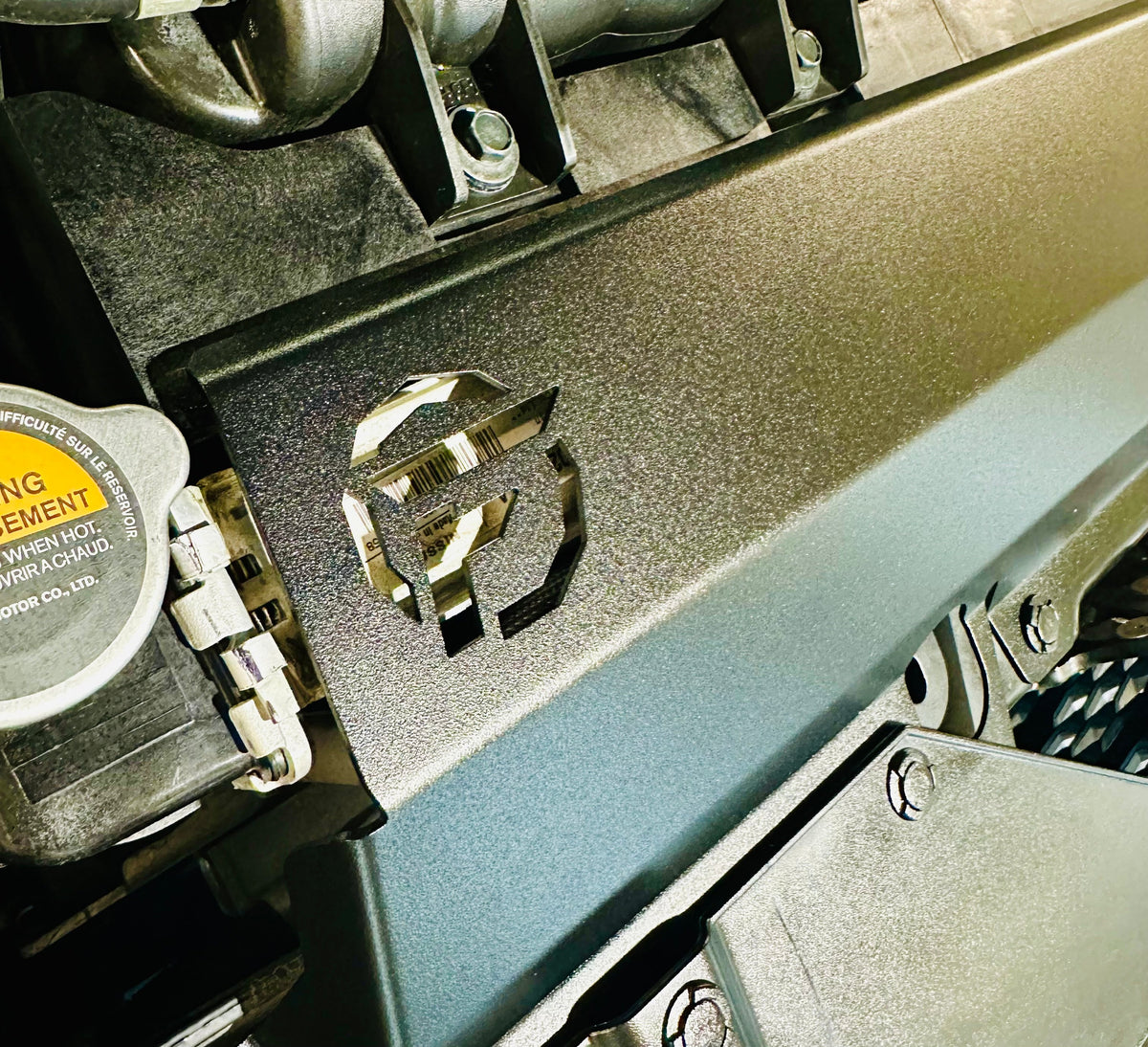 Nissan Patrol Y62 - Radiator Shroud