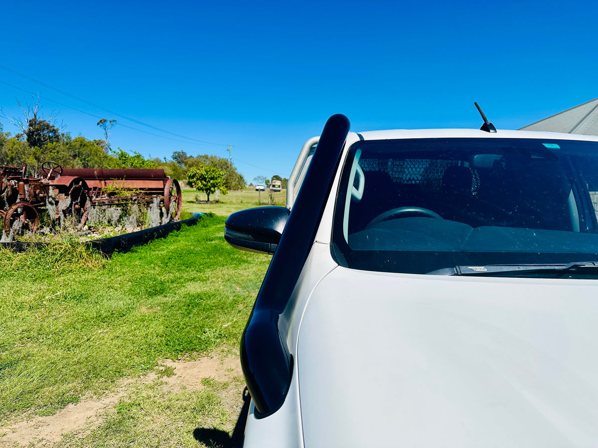 Toyota Hilux N80 (2015+) 4" Mid Entry Snorkel