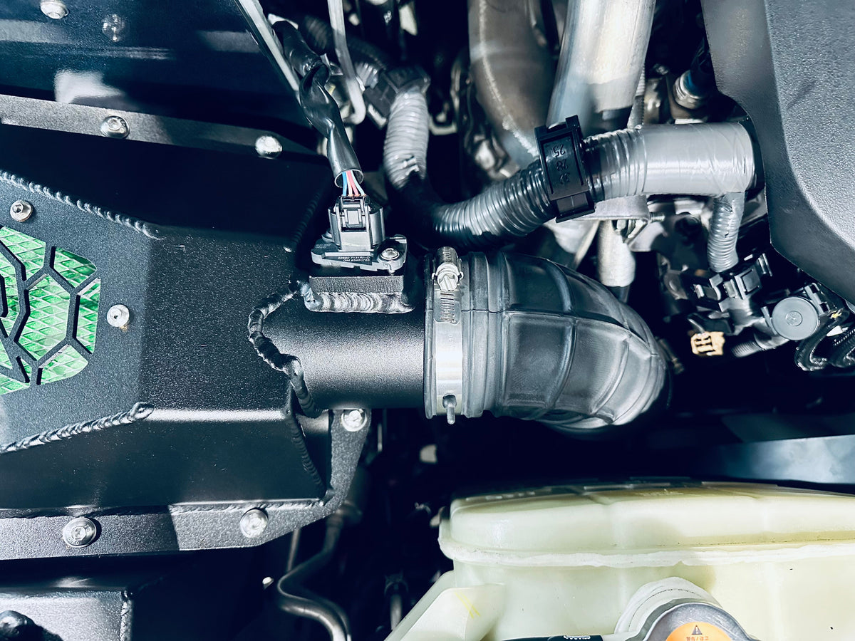Nissan Navara NP300 (D23) - Panel Airbox - To suit Fabwitz Short Entry Snorkel
