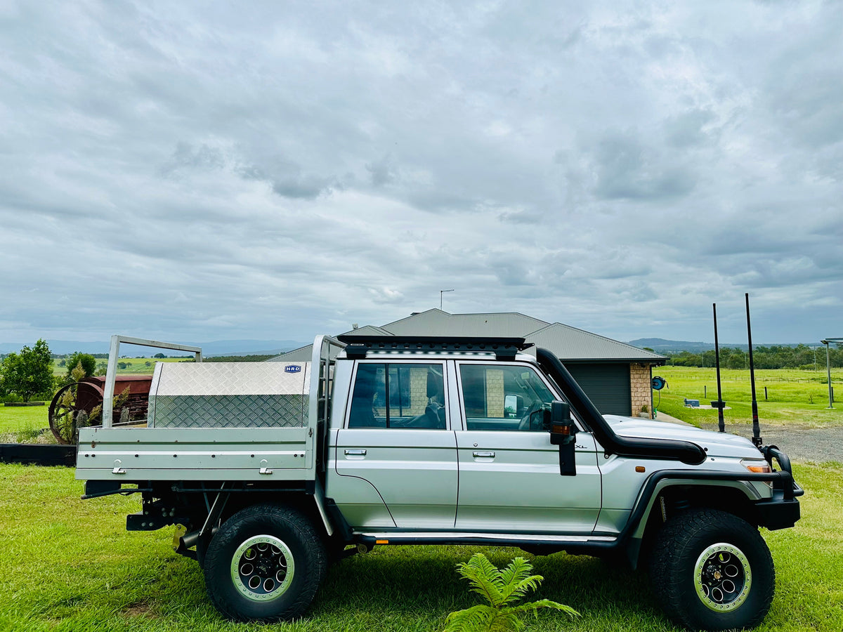 Toyota Landcruiser (2007-2023) VDJ V8 70 Series 5" DUAL Snorkels