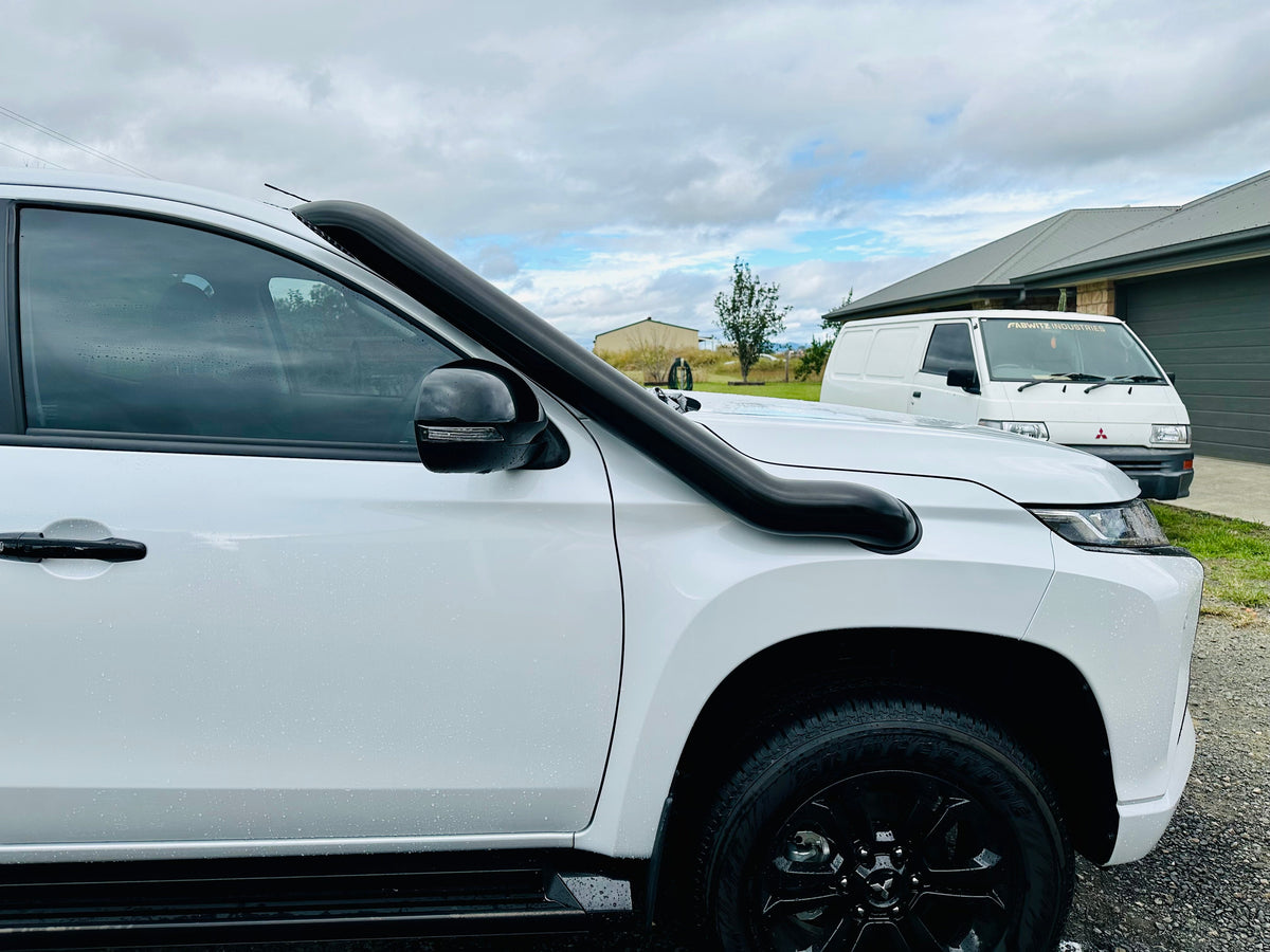 Mitsubishi Triton MR Snorkel & Panel Airbox Package