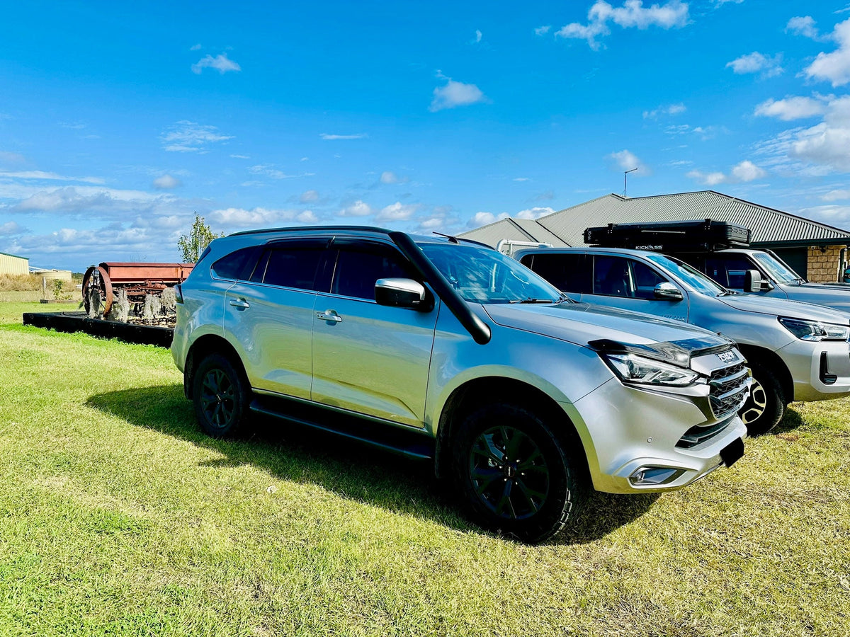 Isuzu Dmax/Mux (2021+) Short Entry Snorkel & Panel Airbox Package