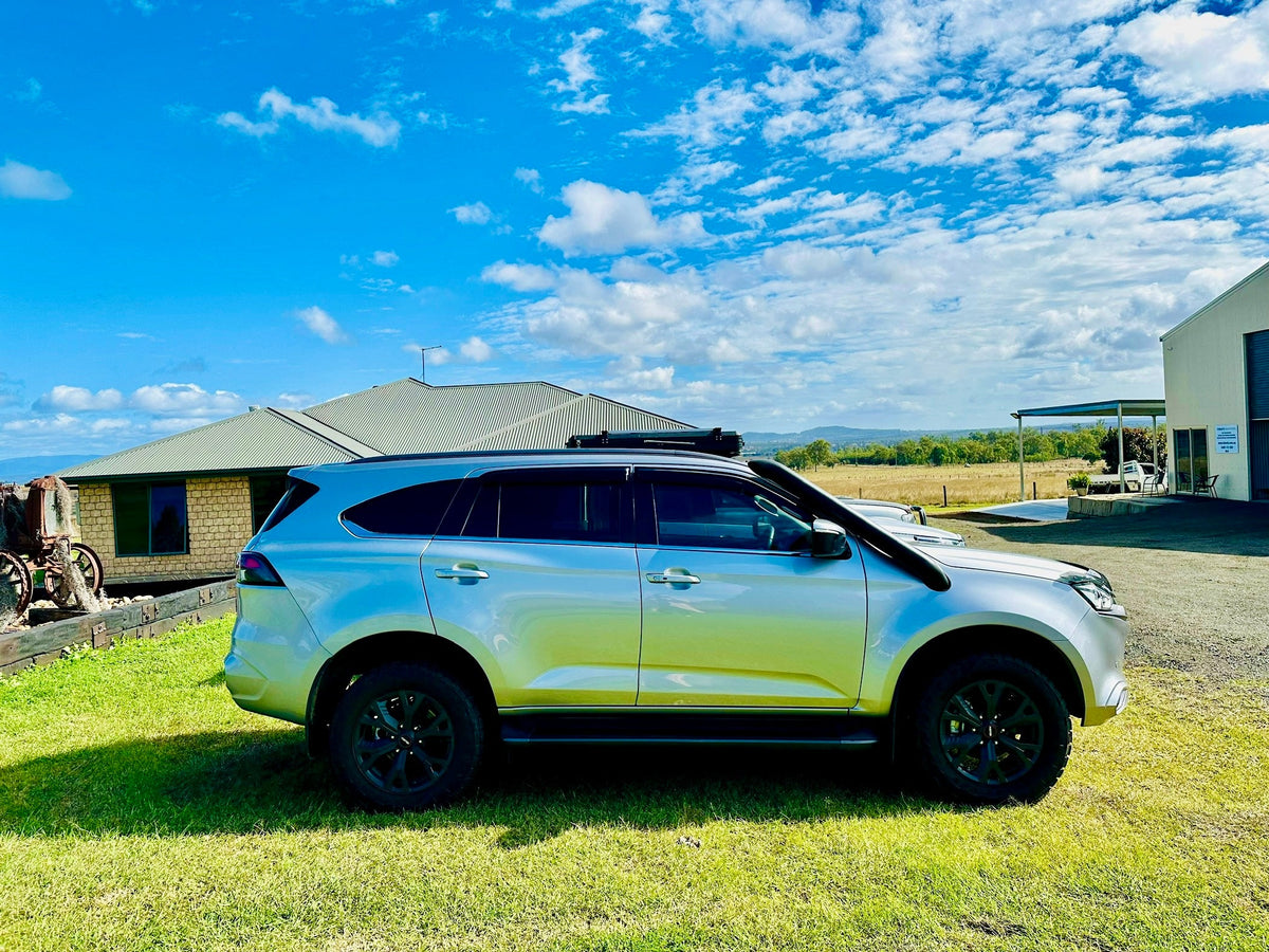 Isuzu Dmax/Mux (2021+) Short Entry Snorkel & Clear Top Airbox Package