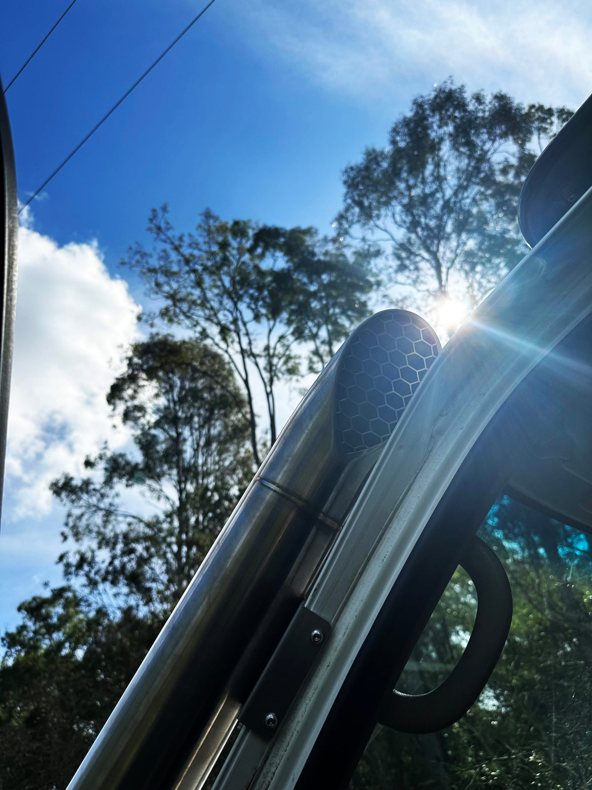 ENTRY LEVEL Nissan Patrol GU S1-4 (ZD30/TD42) 4" Cover Up/Rounded Guard Entry Snorkel