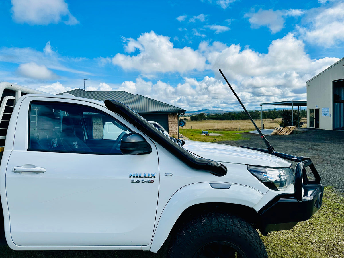 Toyota Hilux N80 (2015+) 4" Mid Entry Snorkel & Clear Top Airbox Package