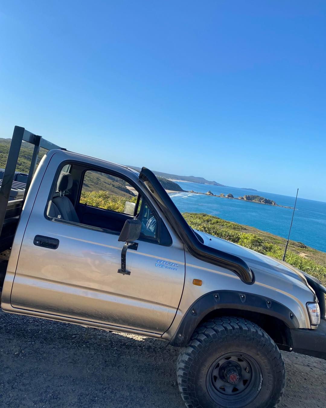 Toyota Hilux N60 3RZ 3.4 V6 (1997-2004) PETROL D/Side 4" DUAL Snorkels