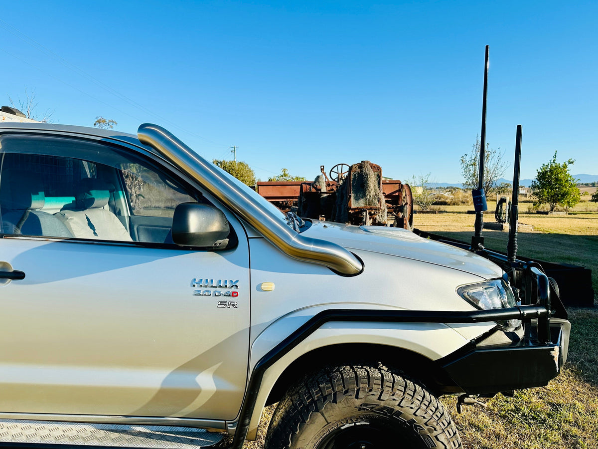 Toyota Hilux N70 (2005-2014) 4" Mid Entry Snorkel