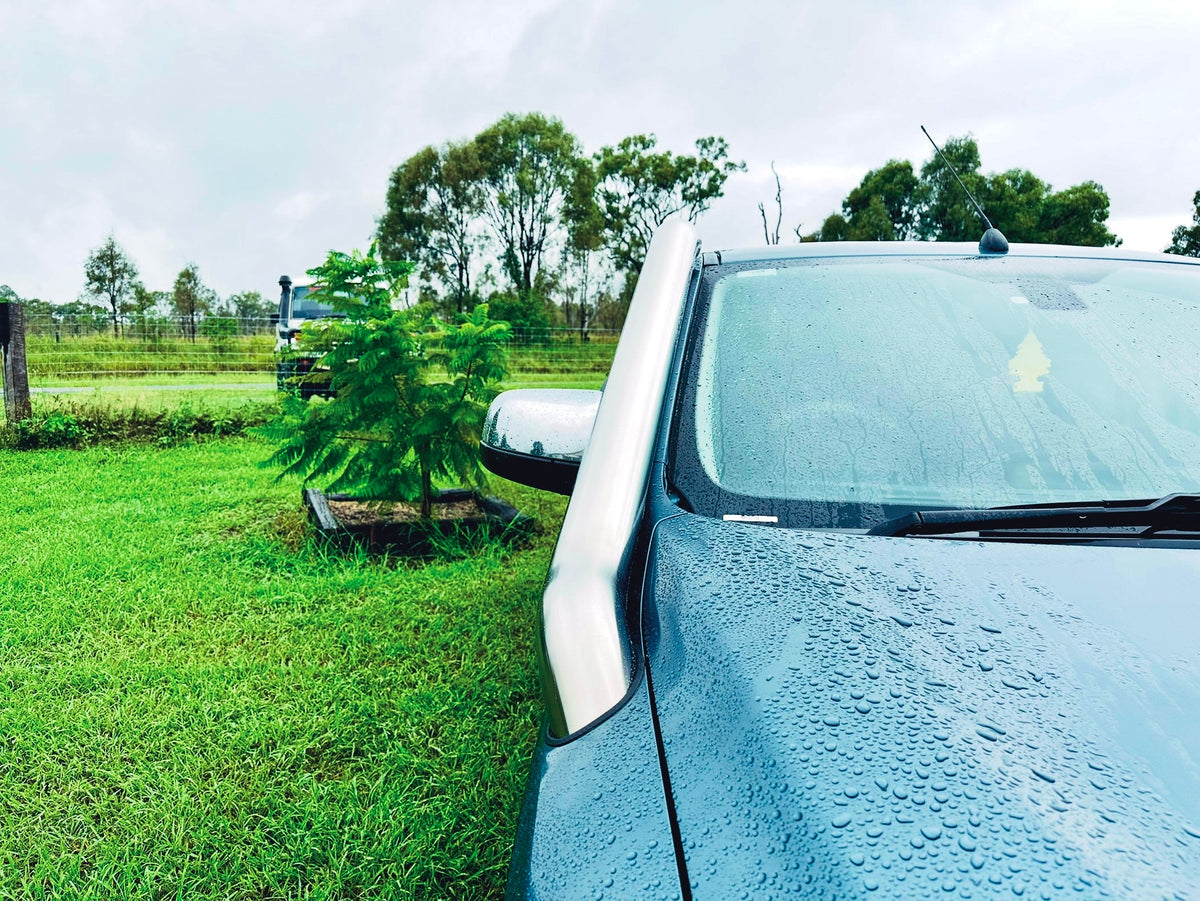Mazda BT50 3.2Lt (2012-2020) Rounded Mid Entry Snorkel & Clear Top Airbox Package