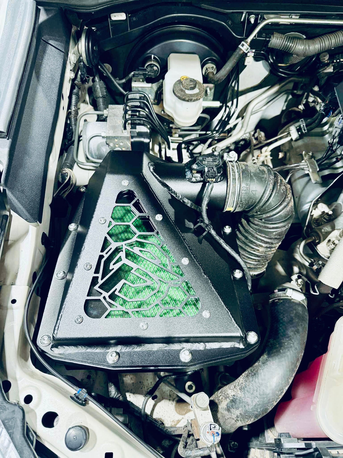Toyota Hilux N80 - Panel Airbox