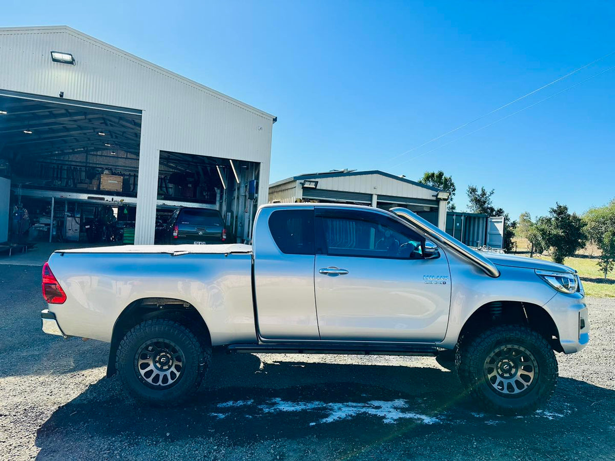 Toyota Hilux N80 (2015+) 4" Short Entry Snorkel